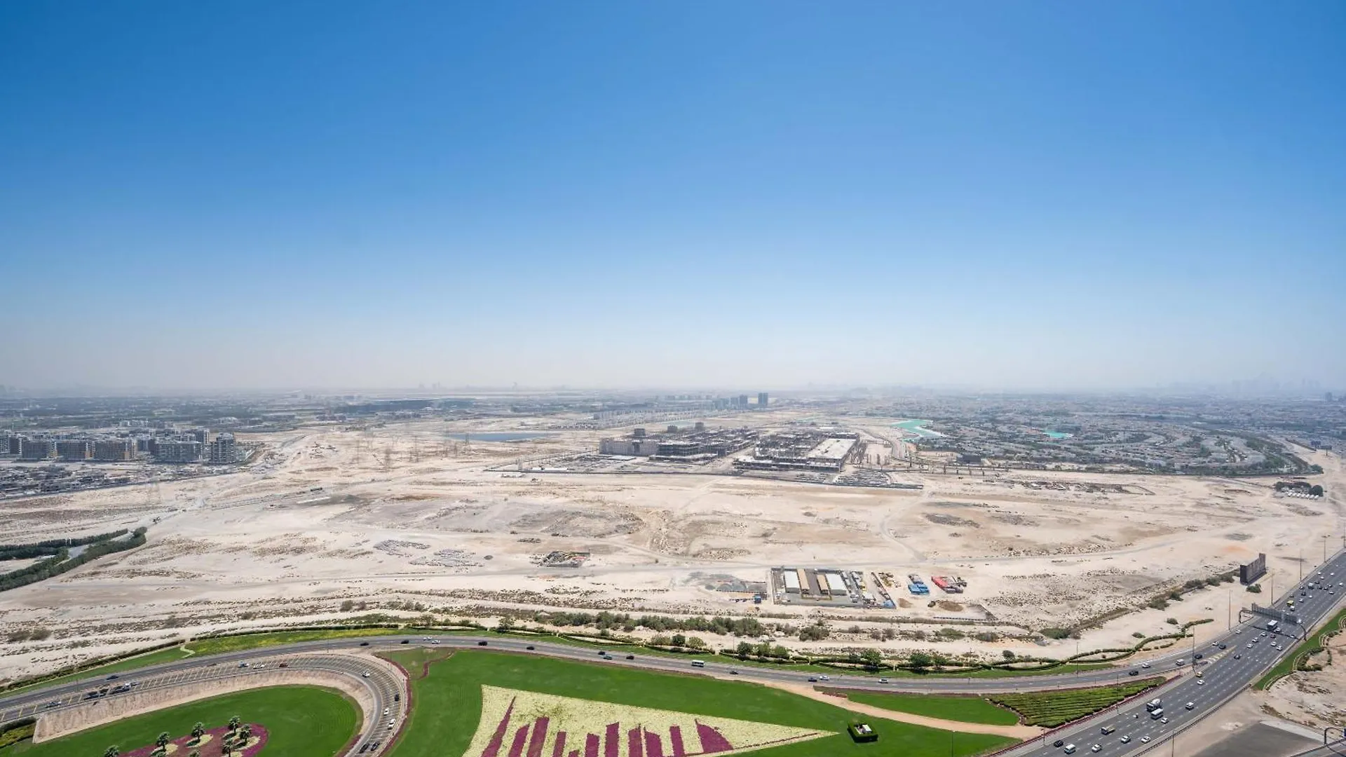 Luxury 2 Bedroom Apartment In Nobles Tower By Pk Holidays Dubai